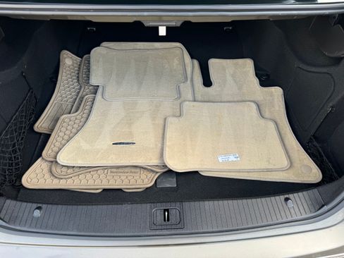 Used 2011 Mercedes-Benz E 350 4MATIC Sedan image 28