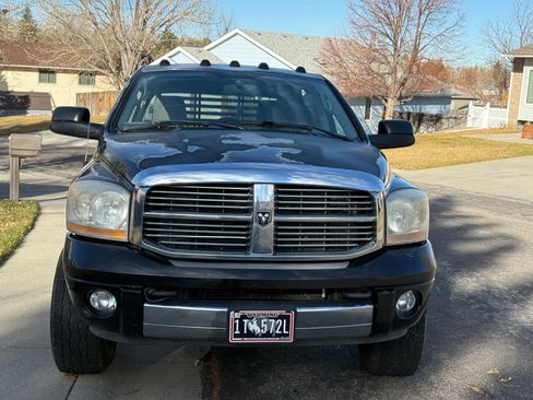 Used 2006 Dodge Ram 3500 Truck Laramie w/ Protection Group image 2