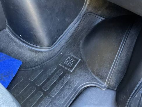 Used 2015 Chevrolet Express 2500 LS image 8