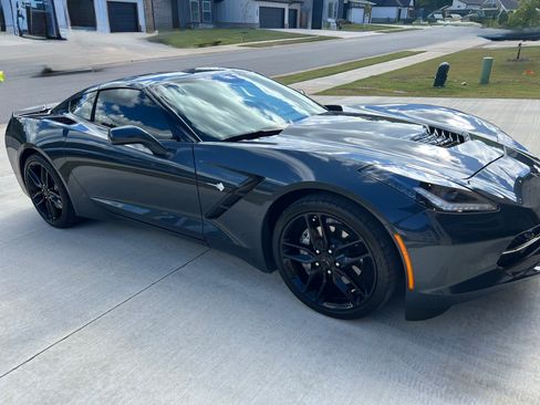 Used 2019 Chevrolet Corvette Stingray Coupe w/ 2LT Preferred Equipment Group image 2