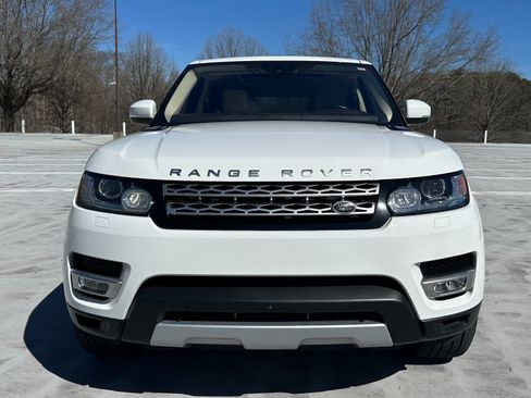 Used 2017 Land Rover Range Rover Sport HSE image 2