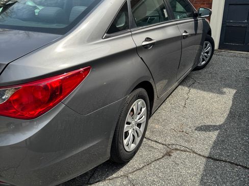 Used 2012 Hyundai Sonata GLS image 4