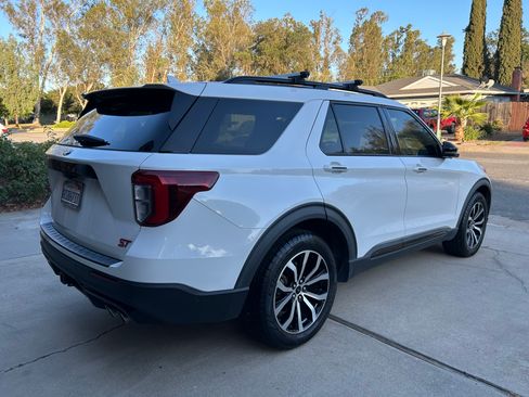 Used 2020 Ford Explorer ST AWD/4WD image 8