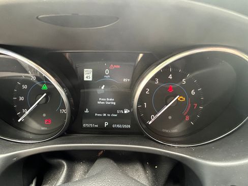 Used 2017 Jaguar XE R-Sport AWD/4WD image 8