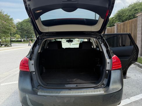 Used 2015 Nissan Rogue S w/ Convenience Package FWD image 9
