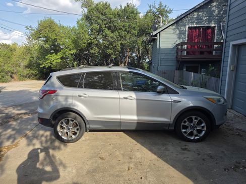 Used 2013 Ford Escape SEL AWD/4WD image 4