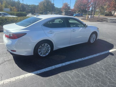 Used 2017 Lexus ES 350 image 1