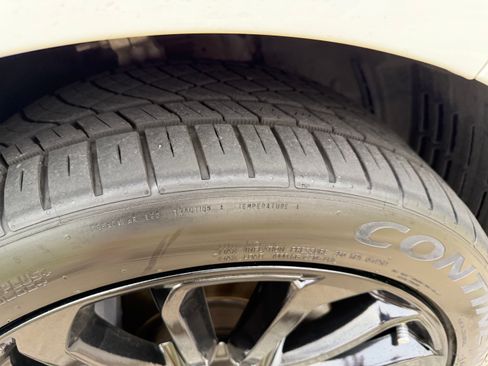 Used 2022 Land Rover Range Rover Westminster Edition image 13