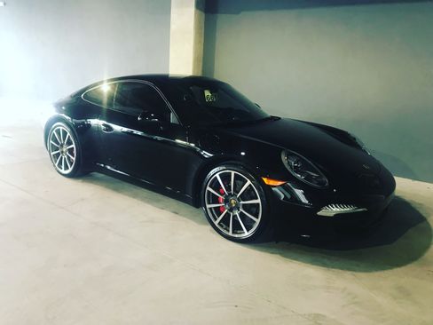 Used 2012 Porsche 911 Carrera S RWD image 5