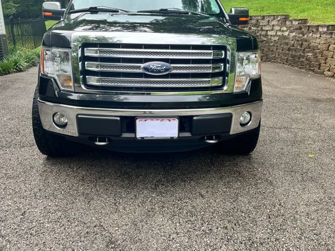Used 2013 Ford F150 Lariat w/ Lariat Chrome Pkg AWD/4WD image 1