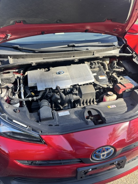 Used 2021 Toyota Prius LE FWD image 9