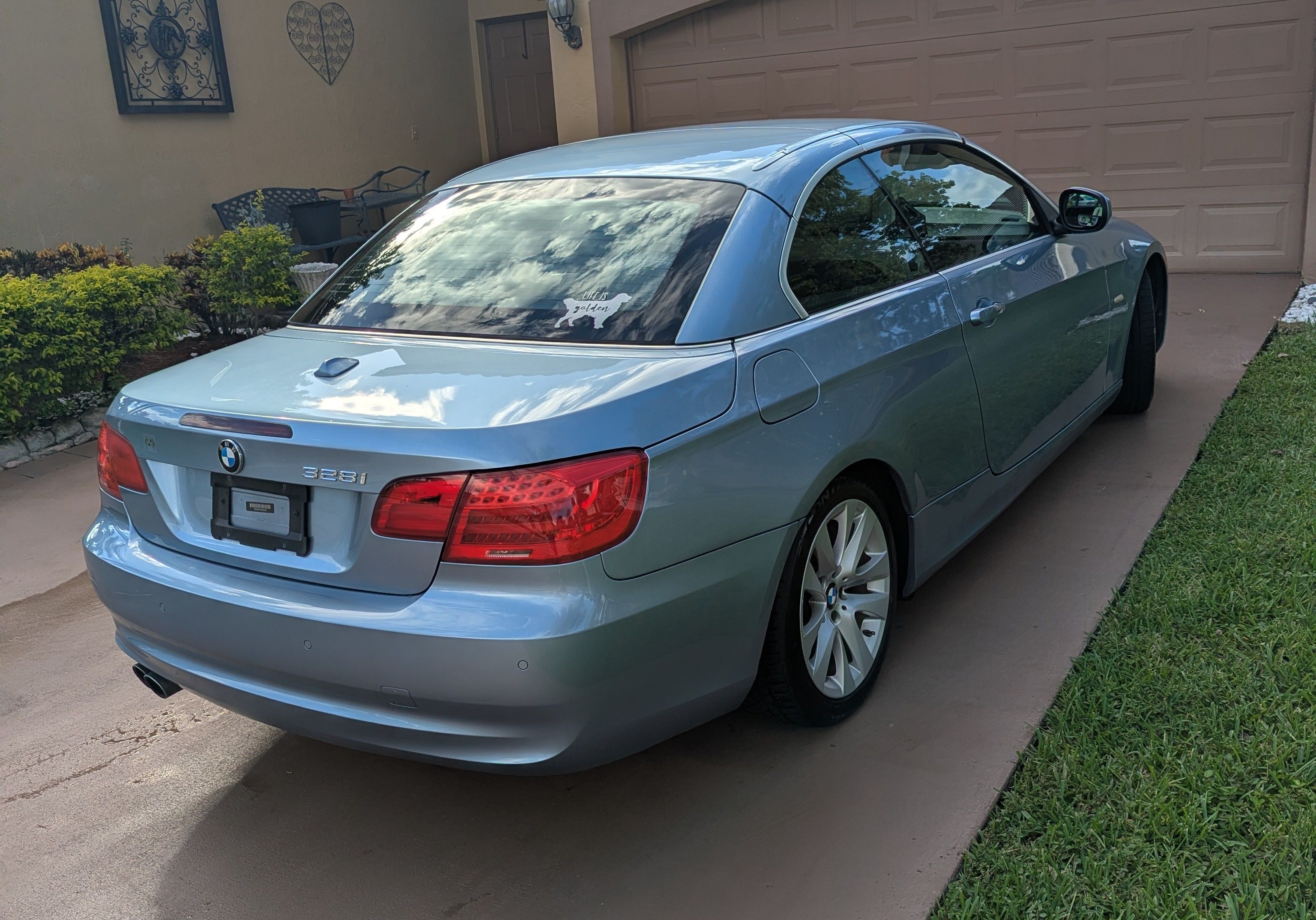 Used 2012 BMW 328i Convertible RWD image 23