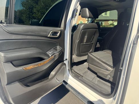 Used 2016 GMC Yukon XL Denali w/ Open Road Package image 13