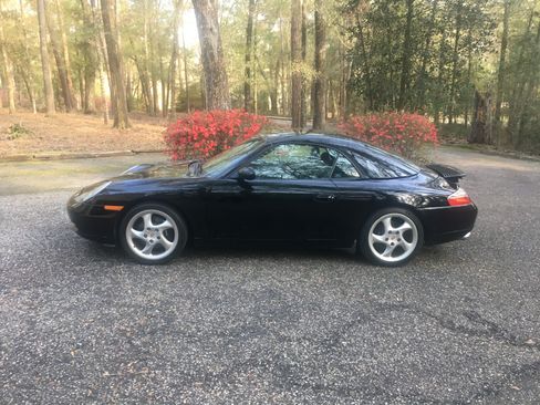 Used 2000 Porsche 911 Carrera image 1
