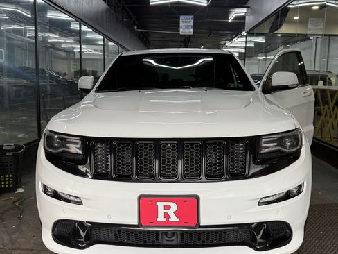 Used 2015 Jeep Grand Cherokee SRT w/ Quick Order Package 26J image 14