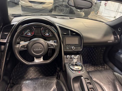 Used 2012 Audi R8 V10 AWD/4WD image 16