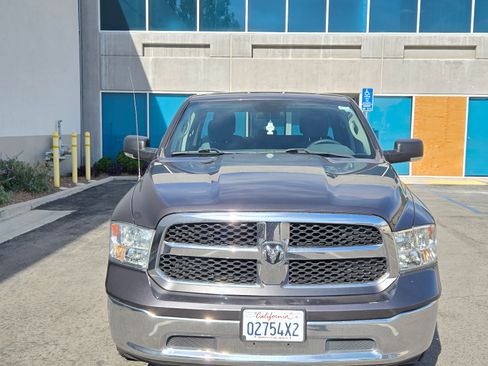 Used 2018 RAM 1500 Classic SLT image 15