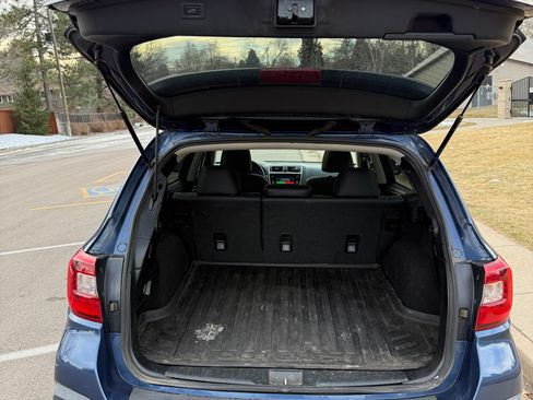 Used 2019 Subaru Outback 2.5i Limited image 13