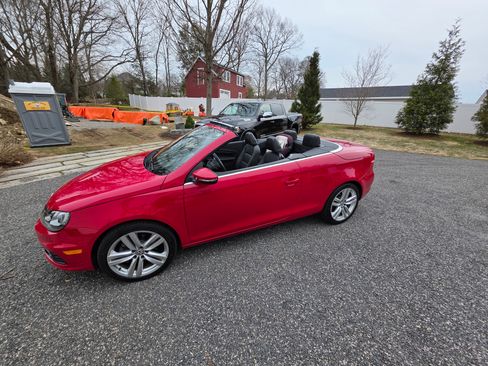 Used 2012 Volkswagen Eos Lux image 11