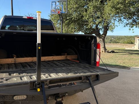 Used 2018 Ford F250 Lariat w/ Lariat Ultimate Package image 22