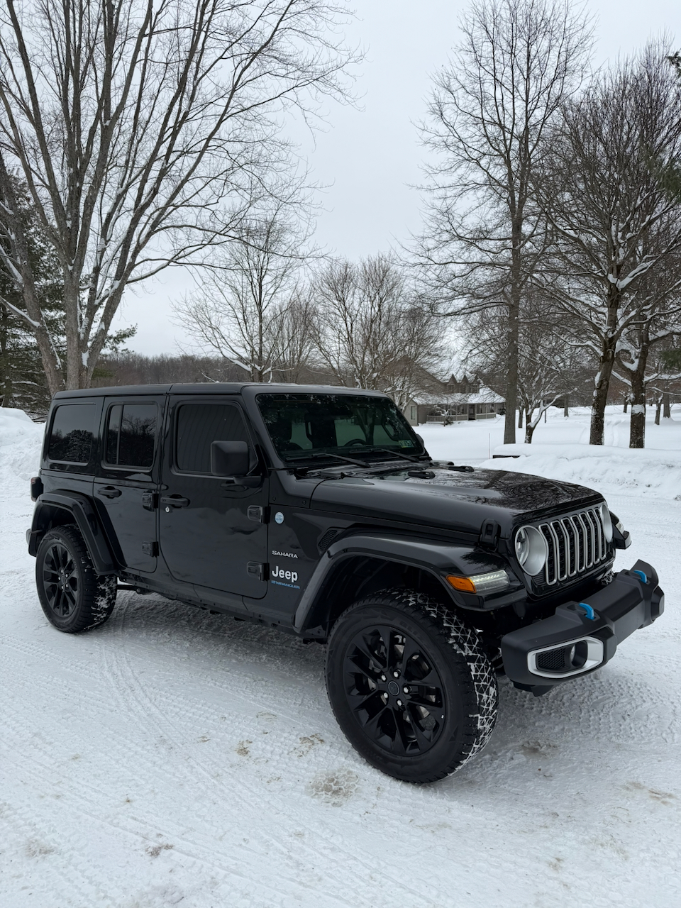 Used 2024 Jeep Wrangler Unlimited Sahara w/ Safety Group AWD/4WD image 1
