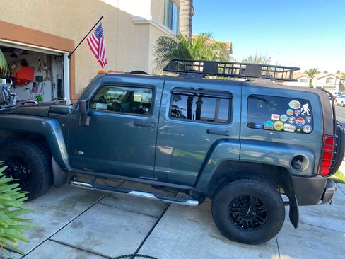 Used 2007 HUMMER H3 Luxury image 8