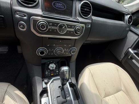 Used 2013 Land Rover LR4 HSE LUX AWD/4WD image 6