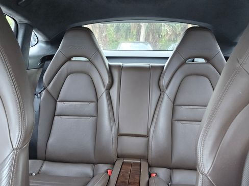 Used 2017 Porsche Panamera Turbo w/ Sport Package image 13