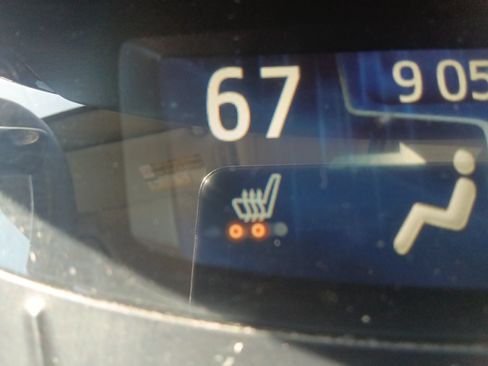 Used 2013 Toyota RAV4 EV FWD image 32