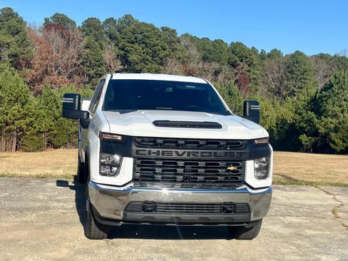 Used 2023 Chevrolet Silverado 2500 W/T w/ WT Convenience Package image 2