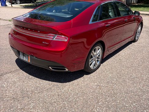 Used 2013 Lincoln MKZ AWD image 6