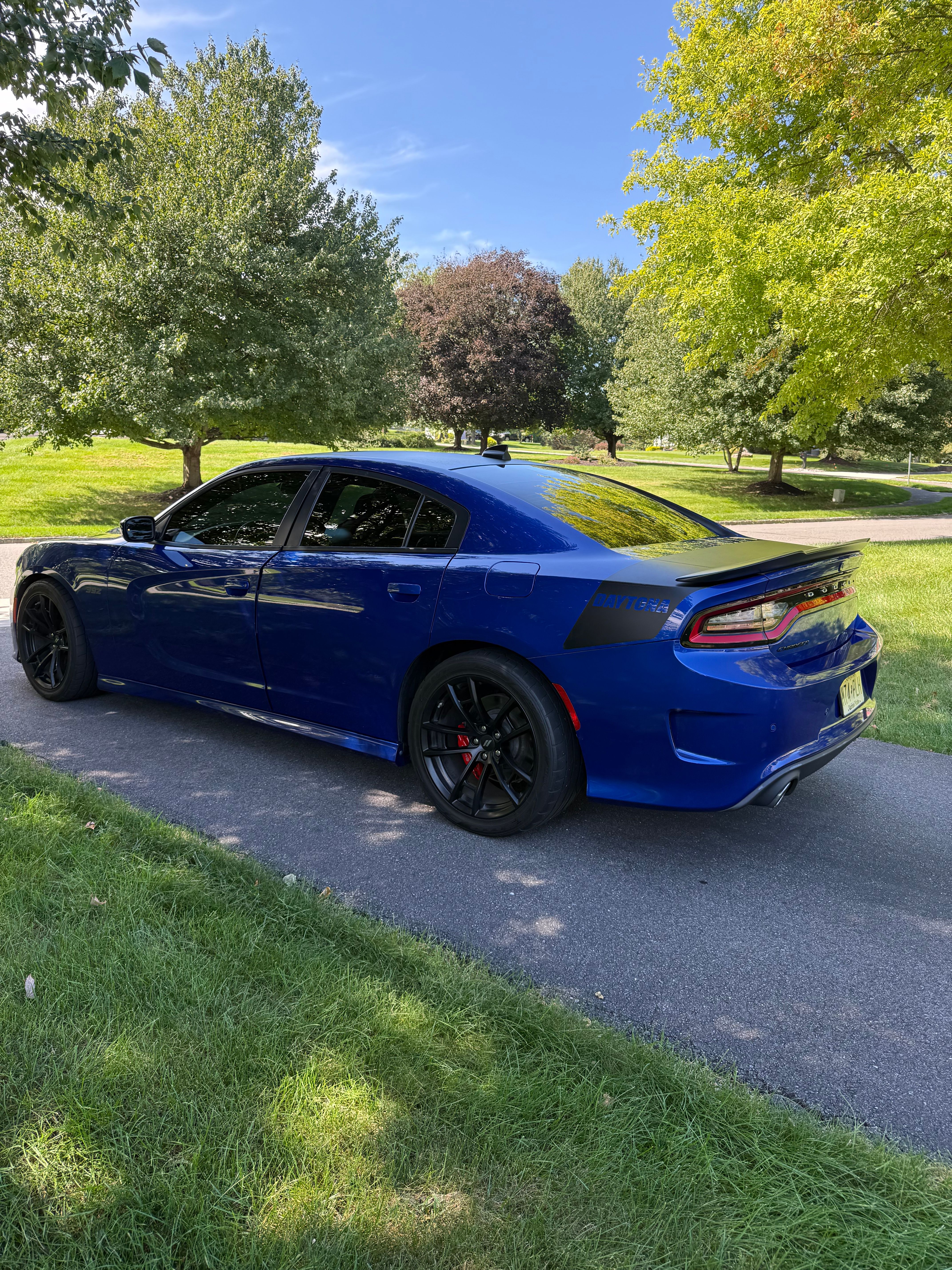Used 2019 Dodge Charger Scat Pack w/ Daytona Edition Group RWD image 2