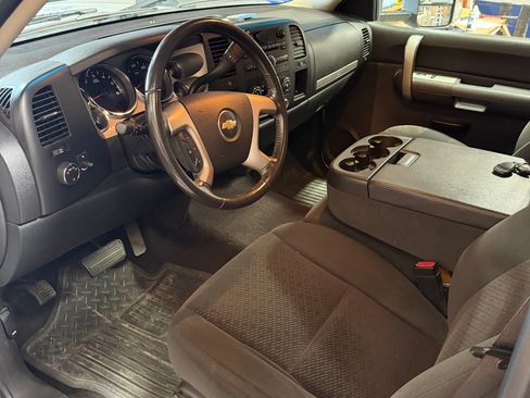 Used 2007 Chevrolet Silverado 2500 LT RWD image 16