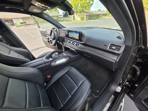 Used 2021 Mercedes-Benz GLS 450 4MATIC image 18