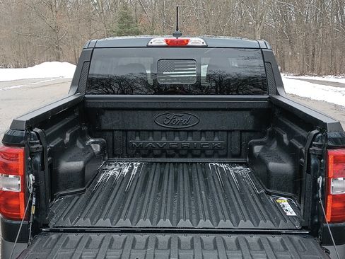 Used 2023 Ford Maverick XLT w/ Equipment Group 300A Standard image 12