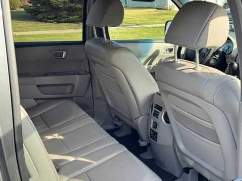Used 2009 Honda Pilot EX-L image 18