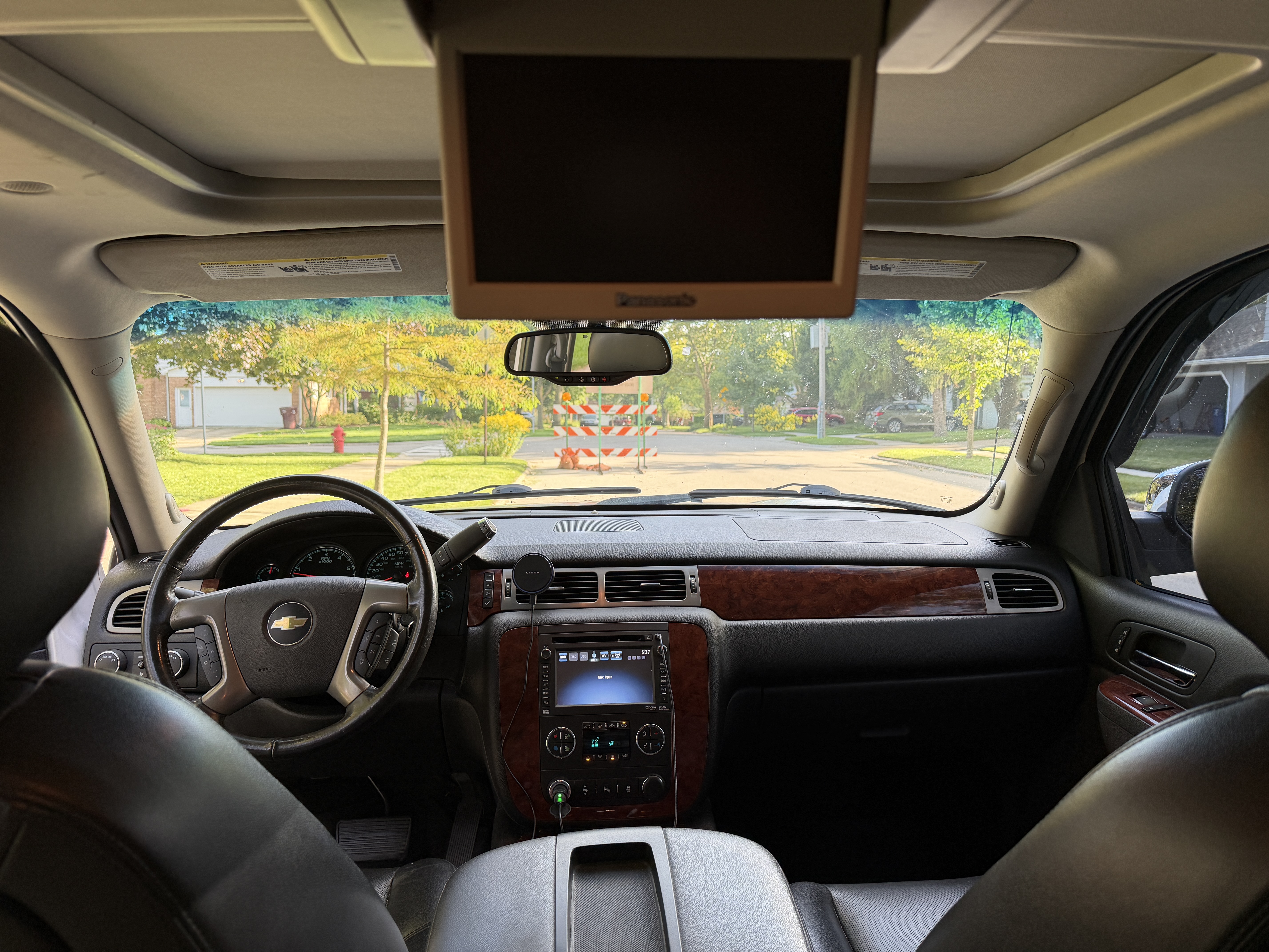 Used 2013 Chevrolet Avalanche LTZ AWD/4WD image 13