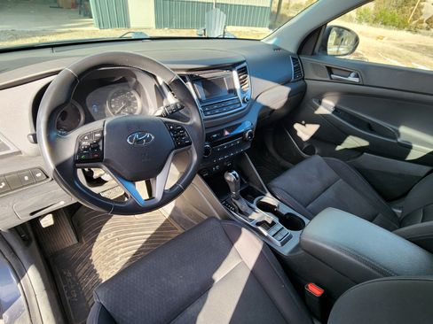 Used 2016 Hyundai Tucson Sport image 9