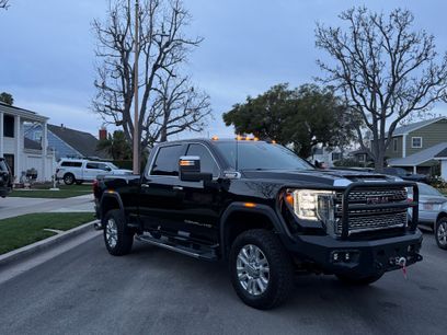 Used 2021 GMC Sierra 2500 Denali