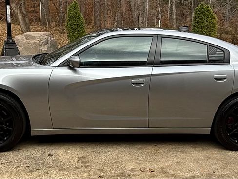 Used 2015 Dodge Charger SXT w/ AWD Plus Group image 15