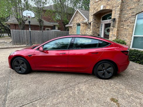 Used 2021 Tesla Model 3 Long Range AWD/4WD image 8