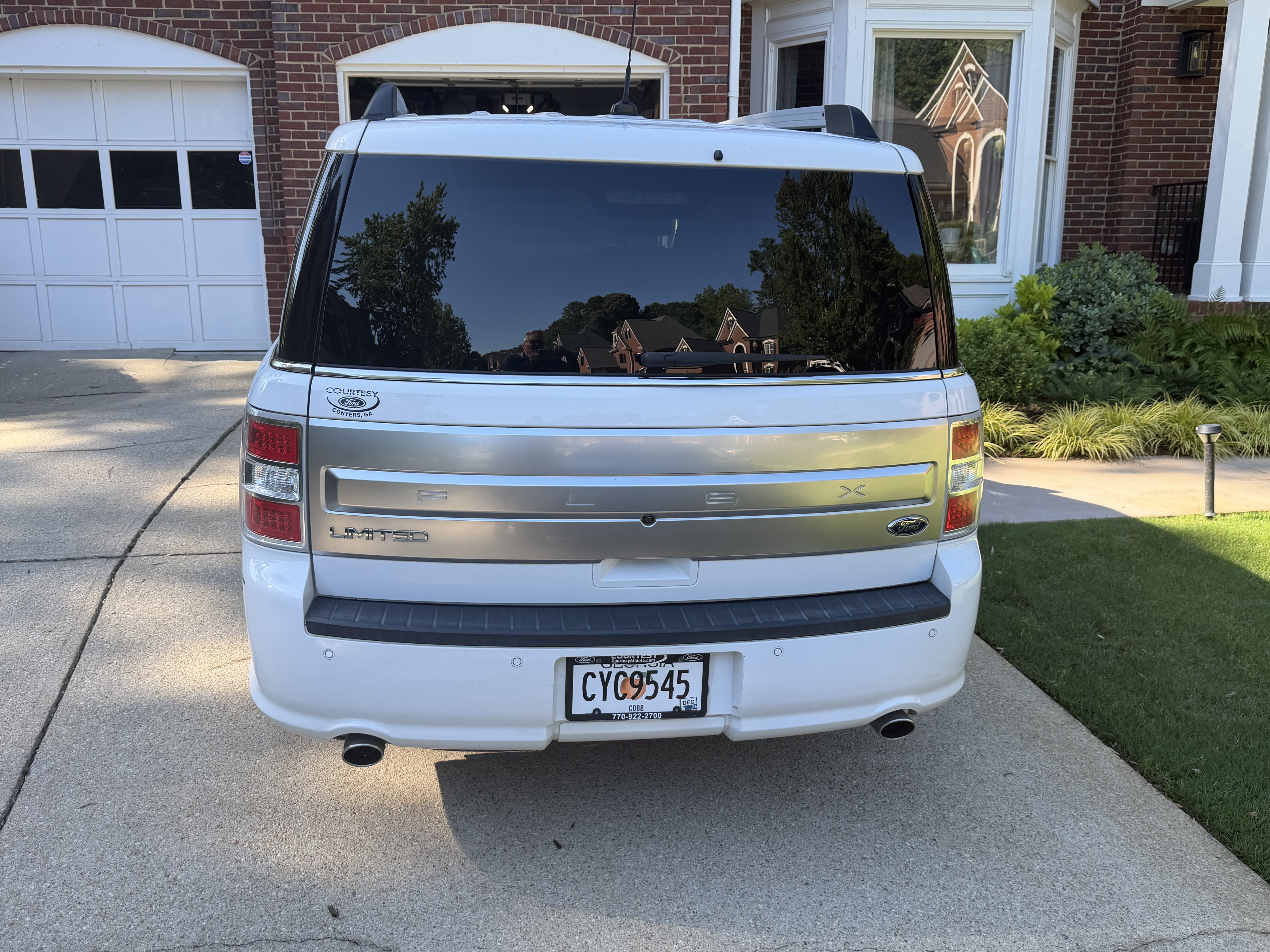 Used 2019 Ford Flex Limited FWD image 2