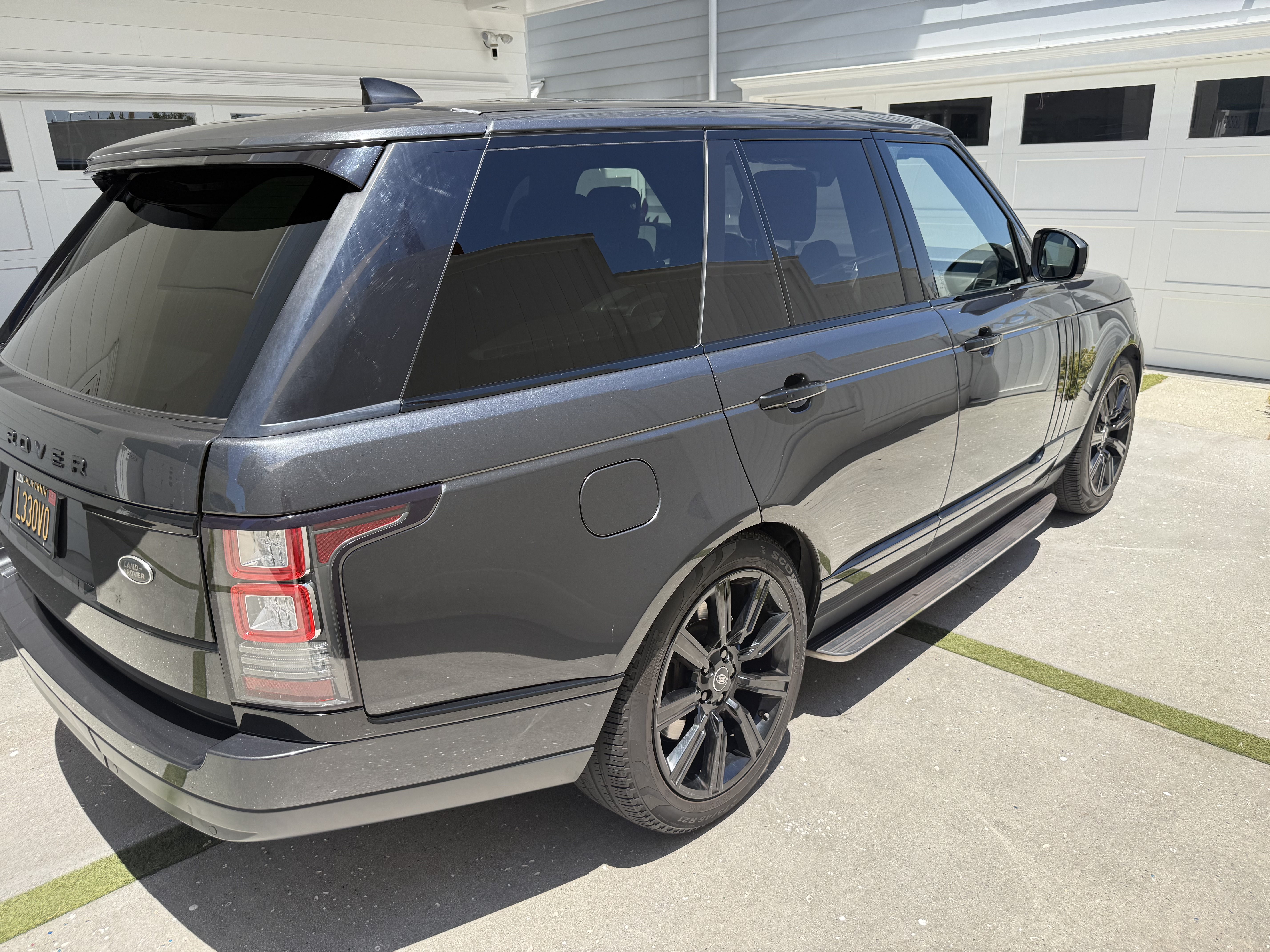 Used 2017 Land Rover Range Rover Supercharged AWD/4WD image 18