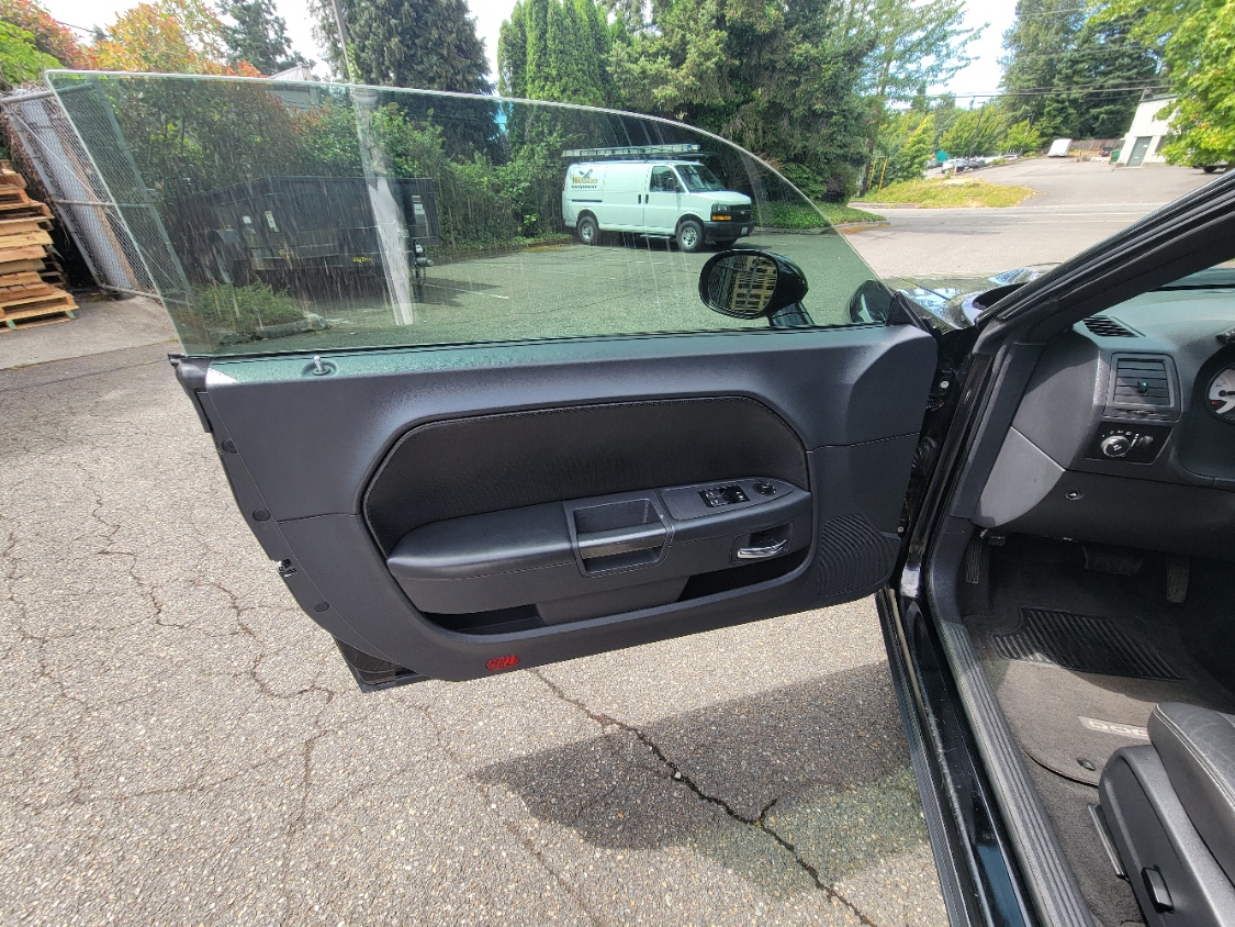 Used 2013 Dodge Challenger SXT RWD image 21