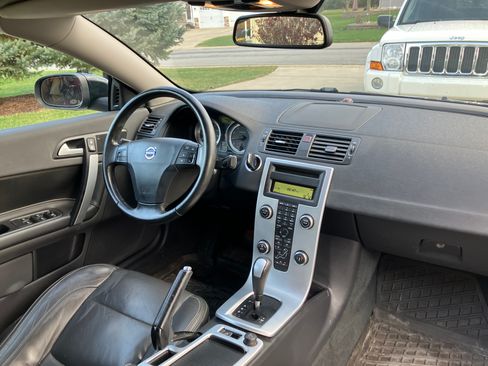 Used 2011 Volvo C70 T5 image 19