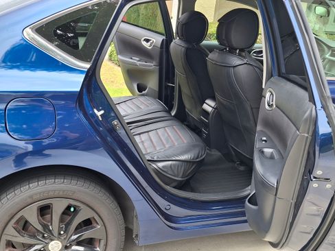 Used 2019 Nissan Sentra SV image 15