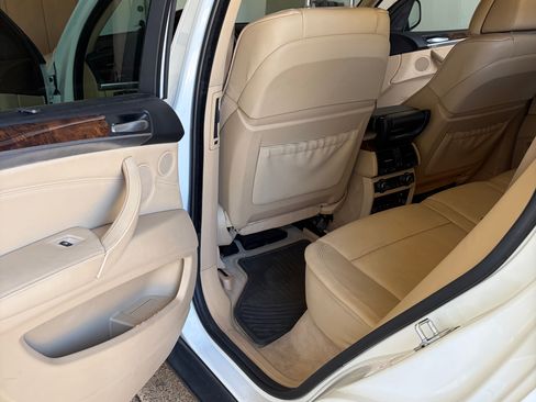 Used 2008 BMW X5 4.8i AWD/4WD image 9