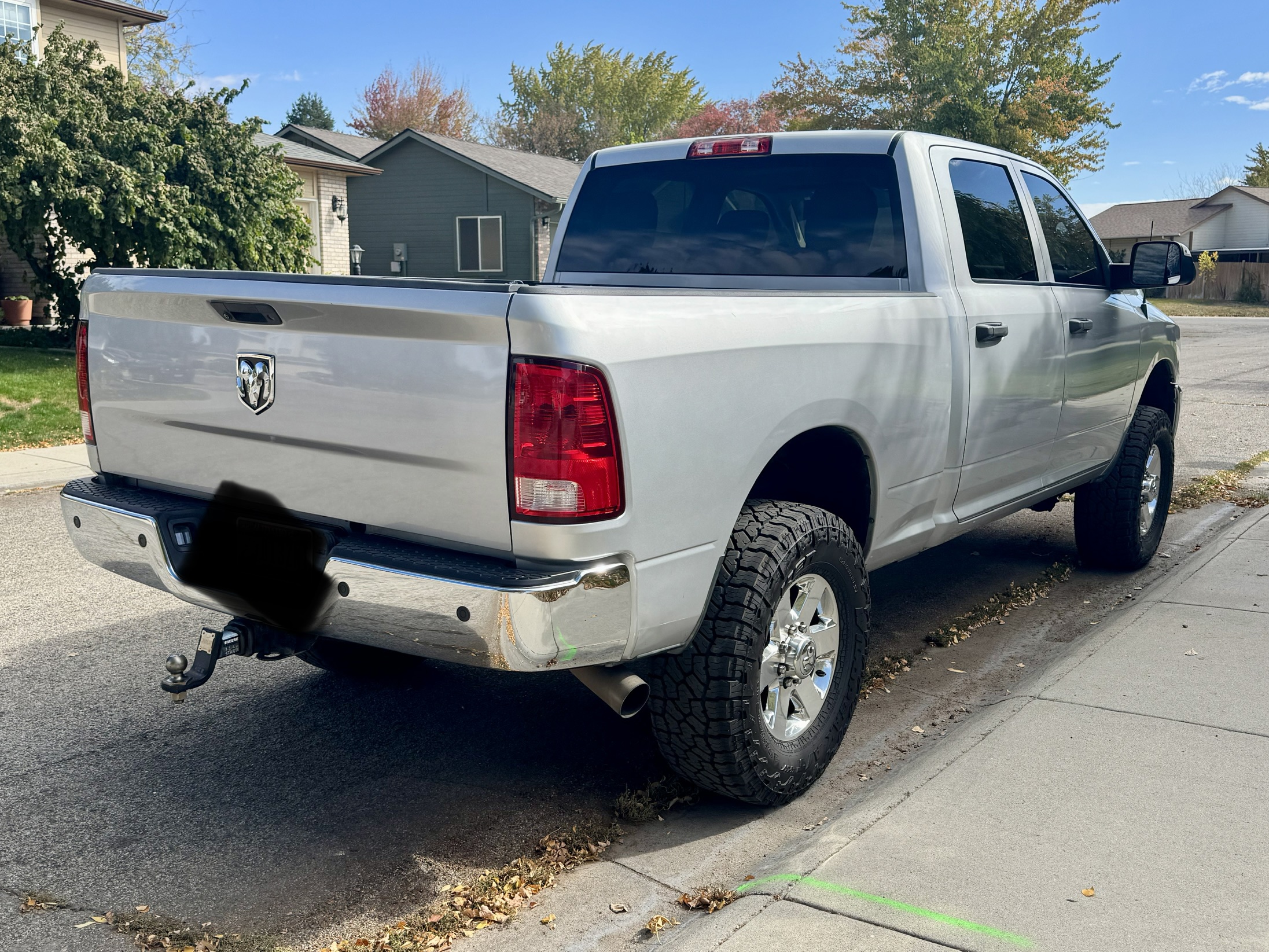 Used 2016 RAM 2500 Tradesman w/ Chrome Appearance Group AWD/4WD image 1