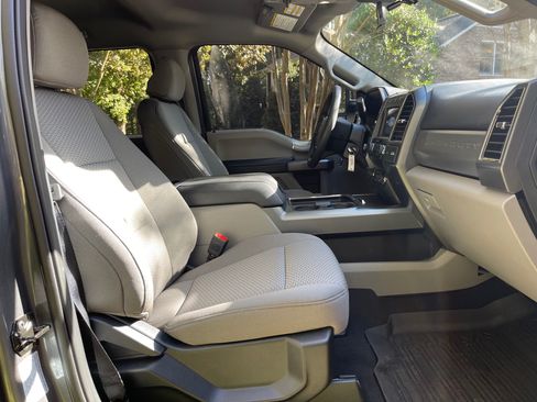 Used 2021 Ford F250 XLT w/ Tremor Off-Road Package image 20