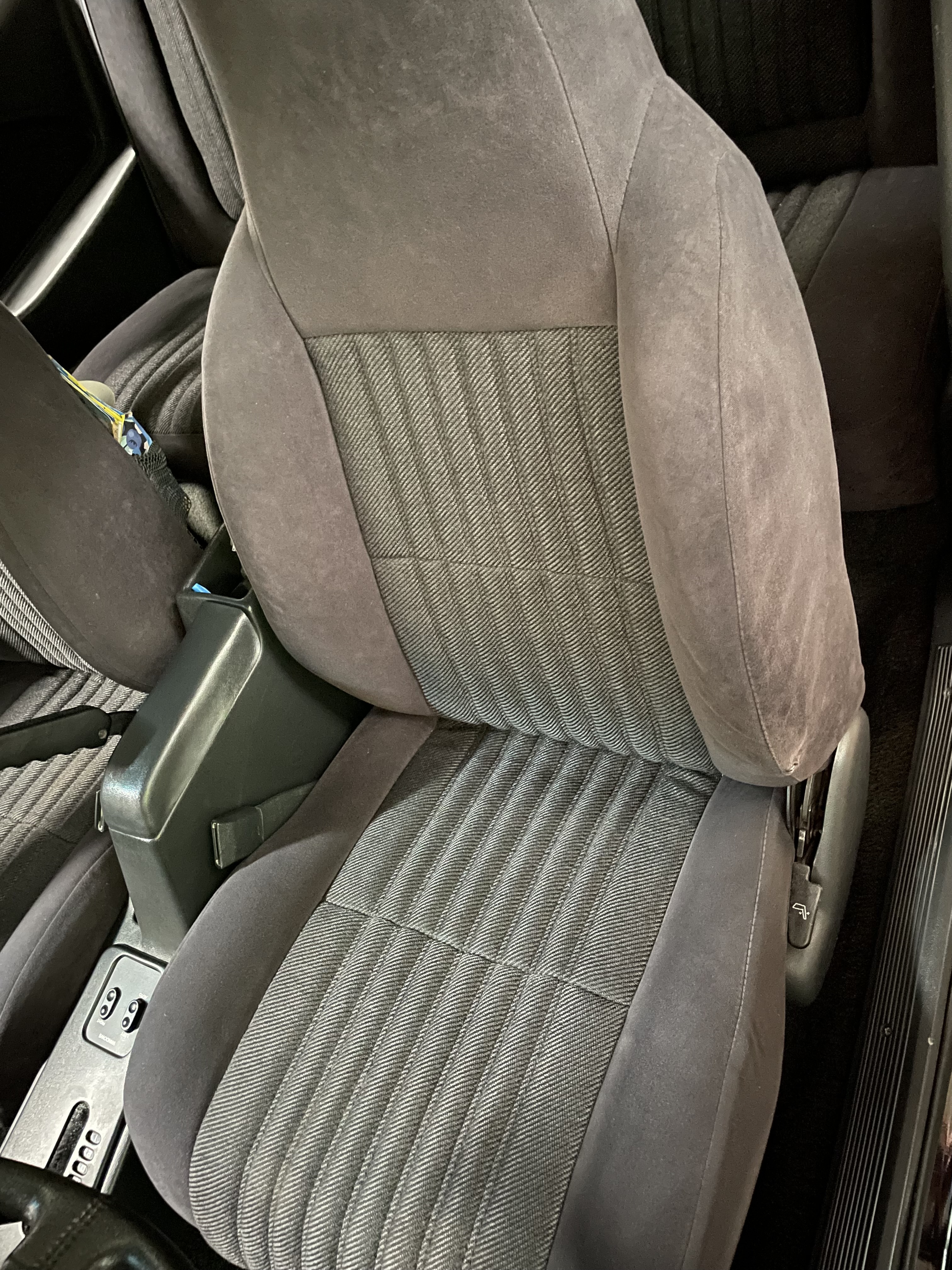 Used 1992 Chevrolet Cavalier Z24 FWD image 27
